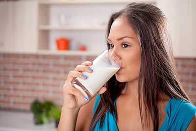 Levels of Dairy Consumption Tied to Early Menopause  1